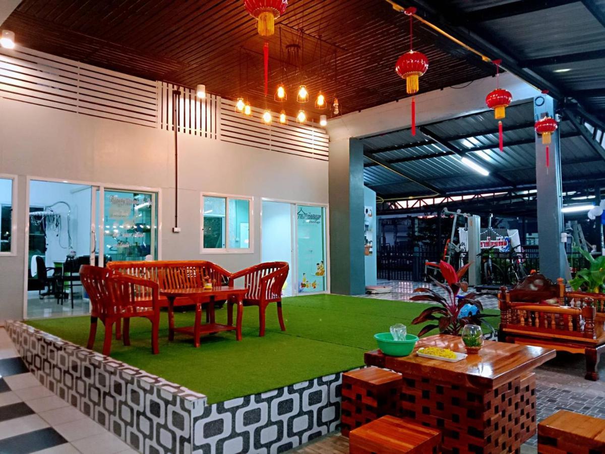 Chaiyai River Front Hotel Sichon Extérieur photo