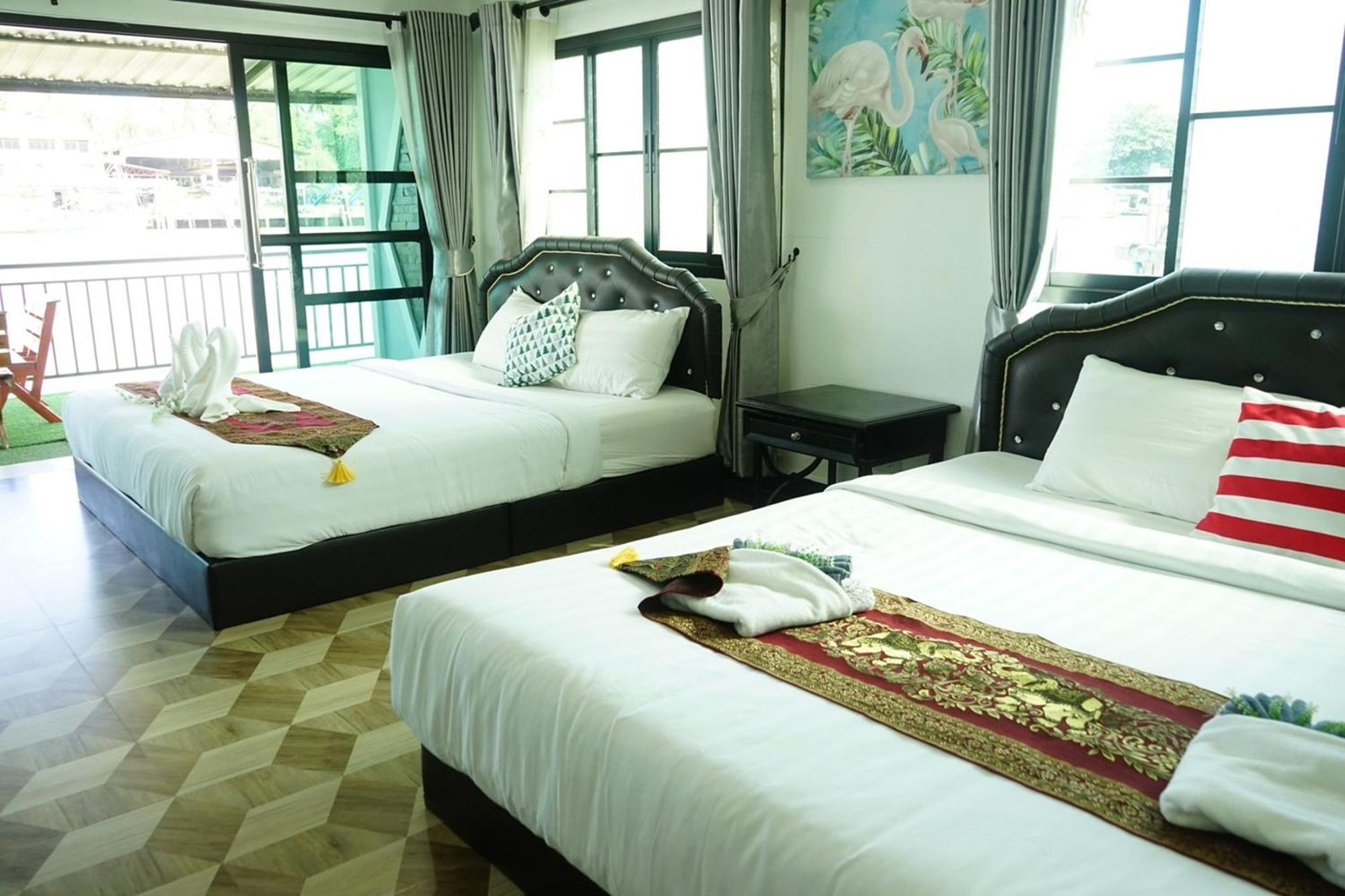 Chaiyai River Front Hotel Sichon Extérieur photo